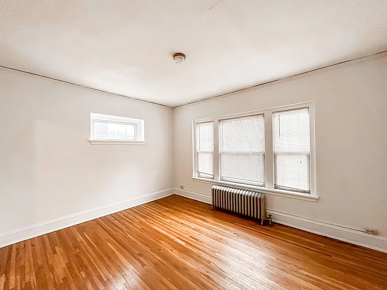 2222 Harriet Ave S — Photo 14