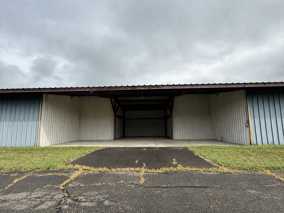 65 Windsock Lane Open Hangar 4 #T