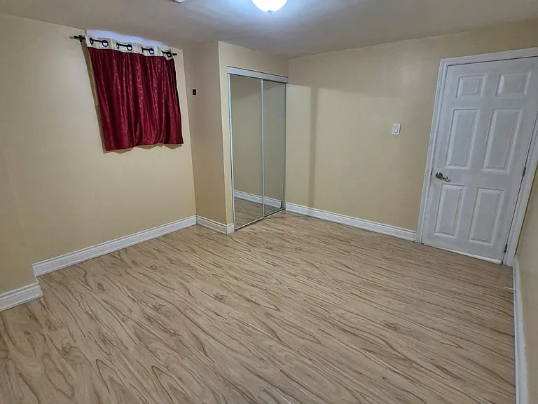 63 Beverton Cres #BASEMENT — Photo 3