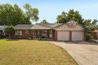 NW 48th St-S2409-001.jpg