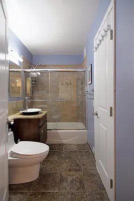 Sold by R New York | media 7