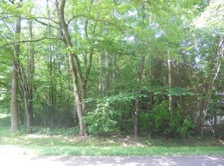 8111 Knollwood Cres, Charlotte, NC 28213