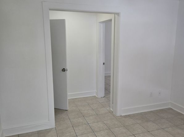 806 Catherine St #1A