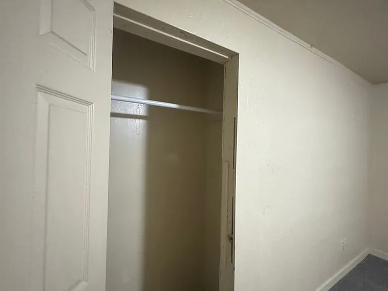 209 Hunt St — Photo 5