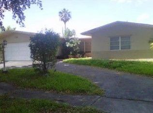 11655 NE 21st Dr, North Miami, FL 33181