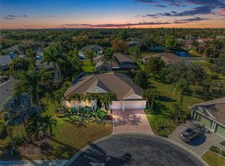 5060 Robinsong Rd, Sarasota, FL 34233