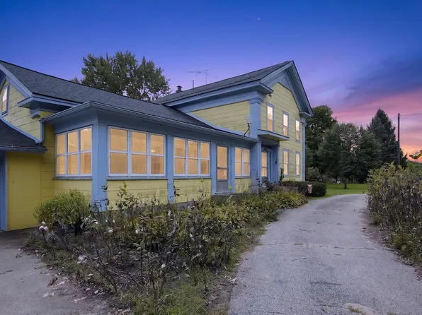 17705 W Old Us Highway 12, Chelsea, MI 48118