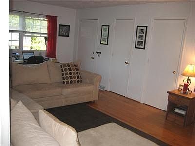 2nd image of 2601 Anthony Pl #B
