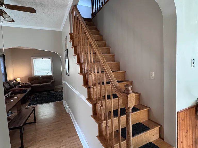 704 S Lorraine Ave — Photo 8