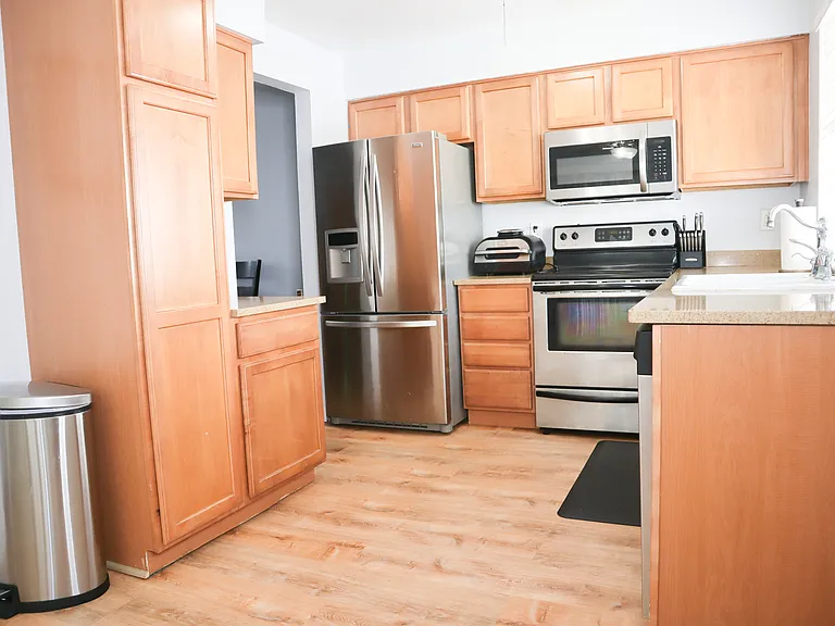 1050 S Monaco Pkwy #78 — Photo 12