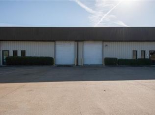106B Industrial Dr, Waxahachie, TX 75165