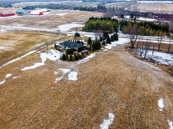 3rd image of 122287 Concession Rd #8