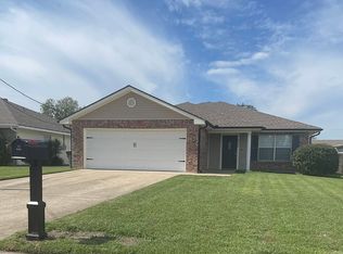 4028 Fourden Ln, Lake Charles, LA 70607