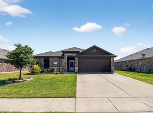 827 Rustic Way, Royse City, TX 75189