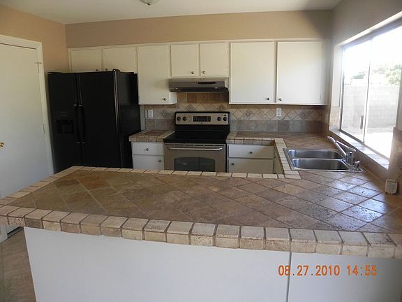 5th image of 9841 N 43rd Dr
