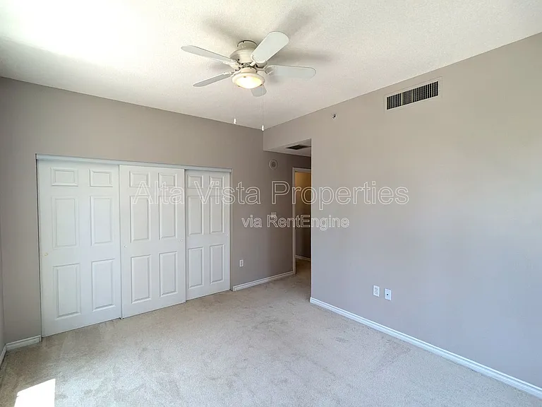 1240 India St #604 — Photo 12
