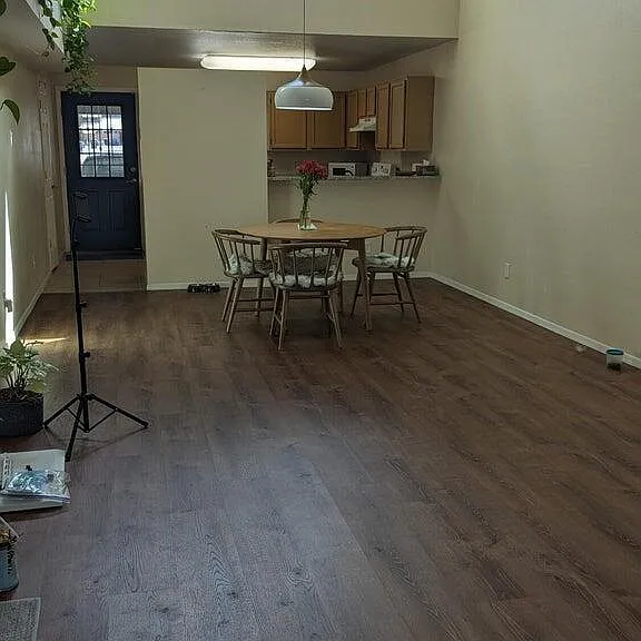 2717 N Pacific Dr — Photo 3