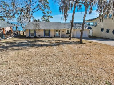 404 Edgewater Way, Pointblank, TX, 77364