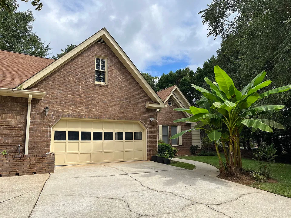 2904 Walt Stephens Rd