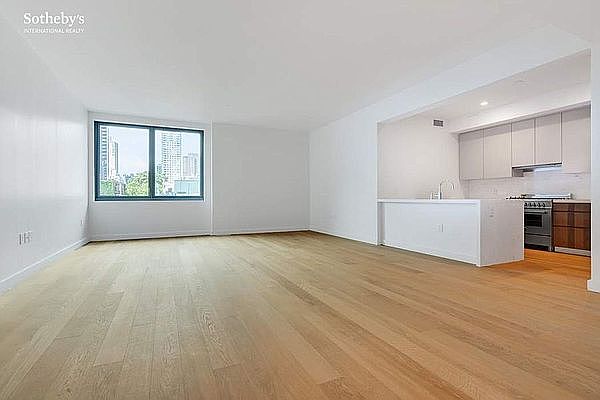 1st image of 360 E 89th St #6E