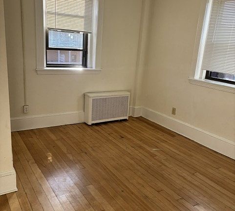 2nd image of 233 Harvard Ave #9