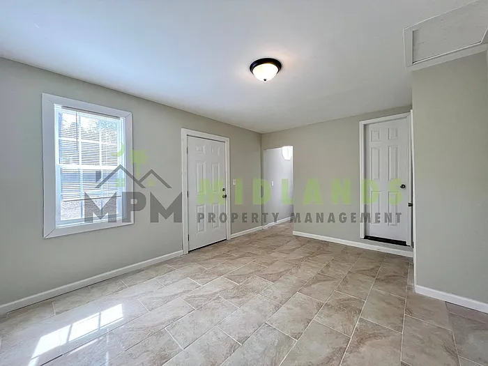 290 Browning Ct #A — Photo 9