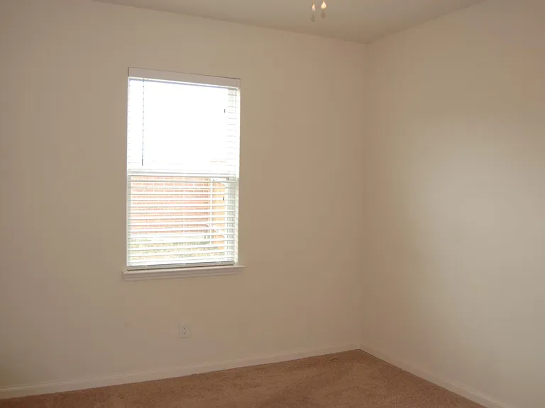 2313 Sephora Ct — Photo 5