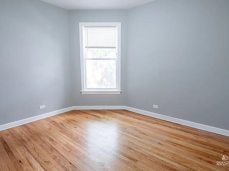 6111 S Eberhart Ave #2 — Photo 20