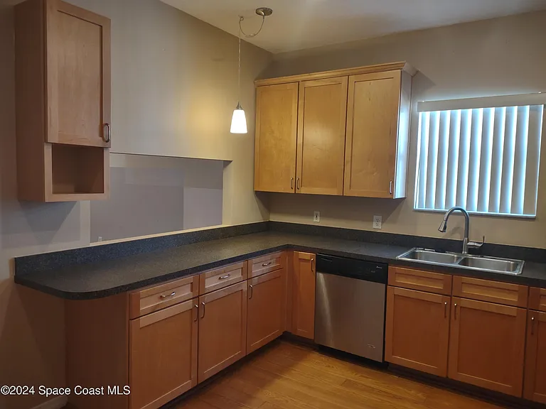 3541 Deer Lakes Dr — Photo 4