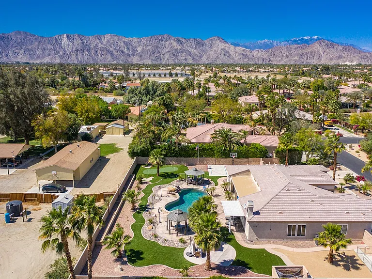 80445 Paria Way — Photo 65