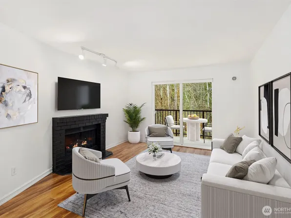 14006 NE 181 Place #B206, Woodinville, WA 98072