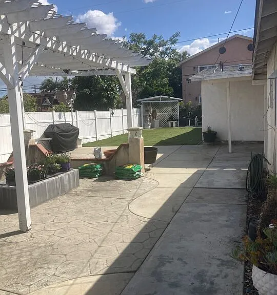 15134 Poplar Ave — Photo 10