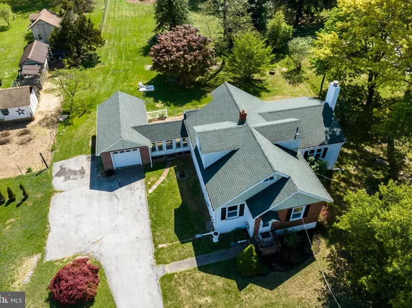 1109 Naamans Creek Rd, Garnet Valley, PA 19060