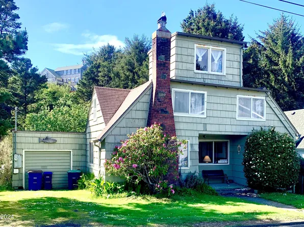 2967 SW Beach Ave, Lincoln City, OR 97367