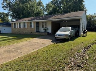 3964 Callahan Dr, Memphis, TN 38127