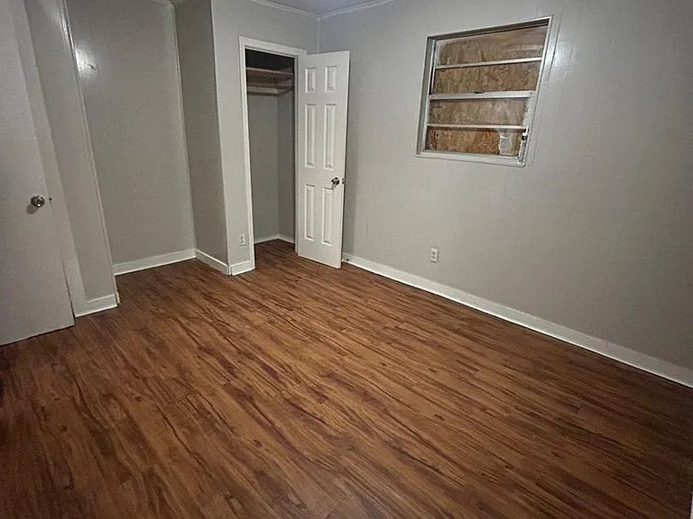 2318 Pacific St — Photo 6