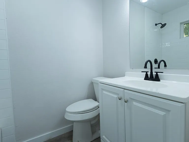 1702 Ethel Ave #1/2 — Photo 10