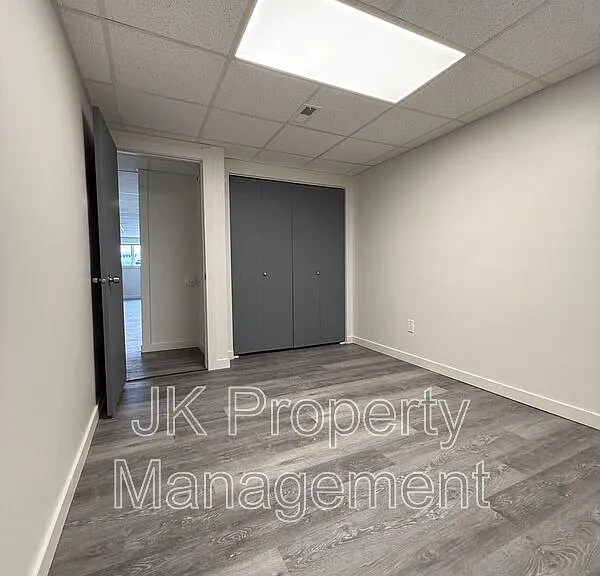 1815 8th Ave N #1 — Photo 16