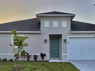 1025 Tevis St SE, Palm Bay, FL 32909