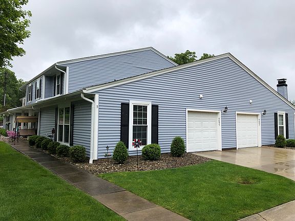 3rd image of 9895 Independence Dr
