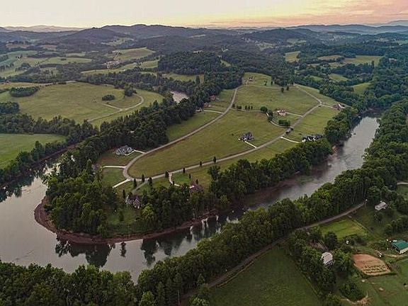 3rd image of 2027 River Mist Cir