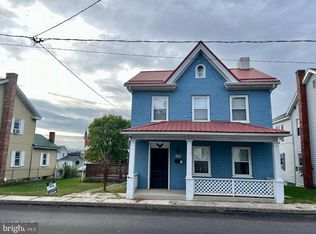 208 S Market St, Martinsburg, PA