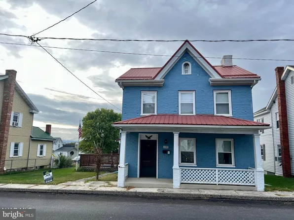 208 S Market St, Martinsburg, PA 16662