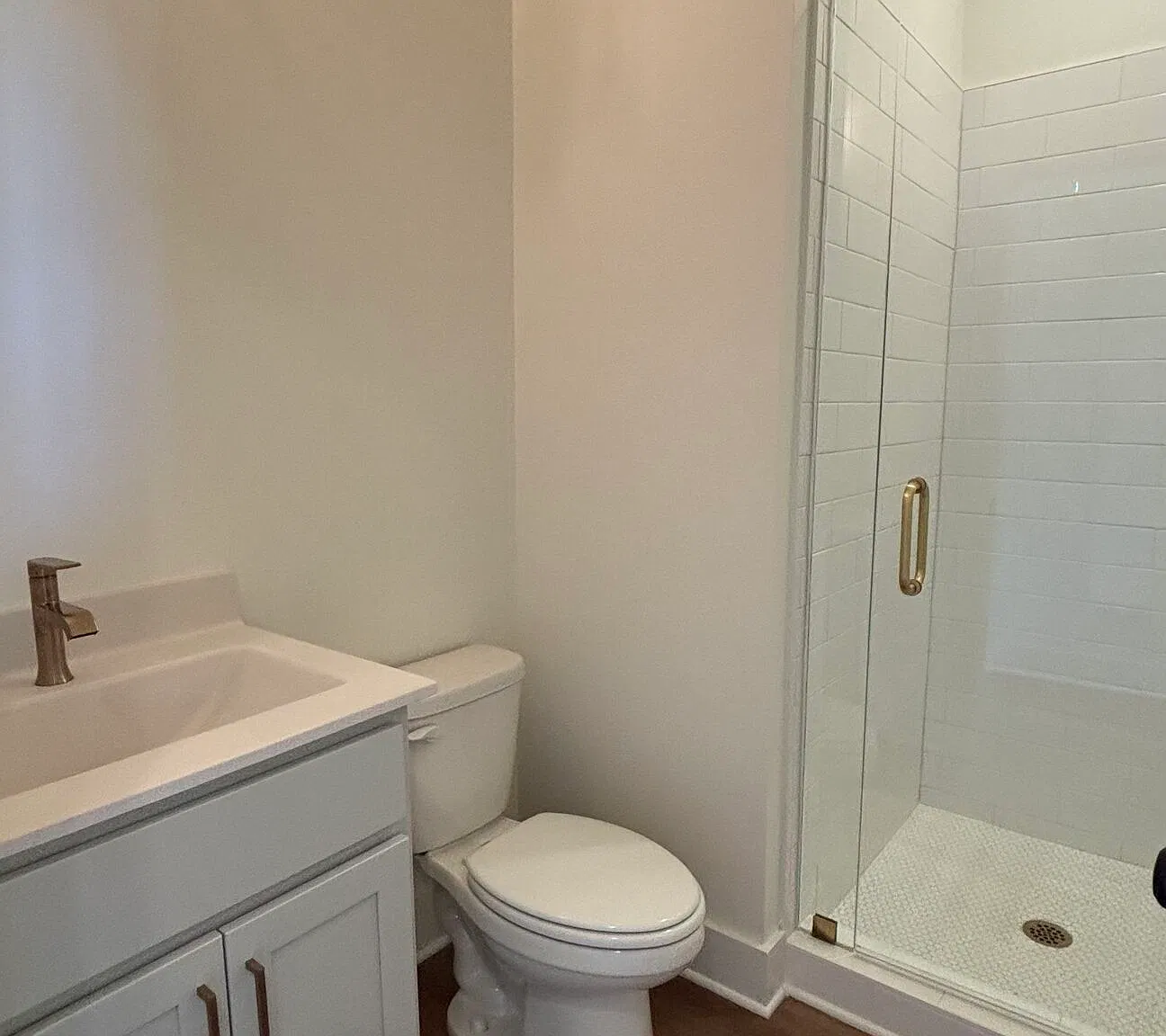 3 bed, 3.0 bath, $4,000 — Photo 4