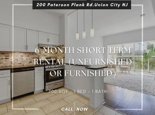 200 Paterson Plank Rd APT 204, Union City, NJ 07087