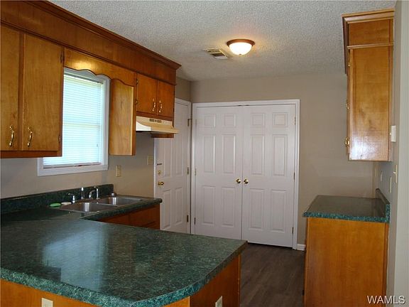 2nd image of 2612 20th St
