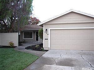 2nd image of 713 Erma Ave