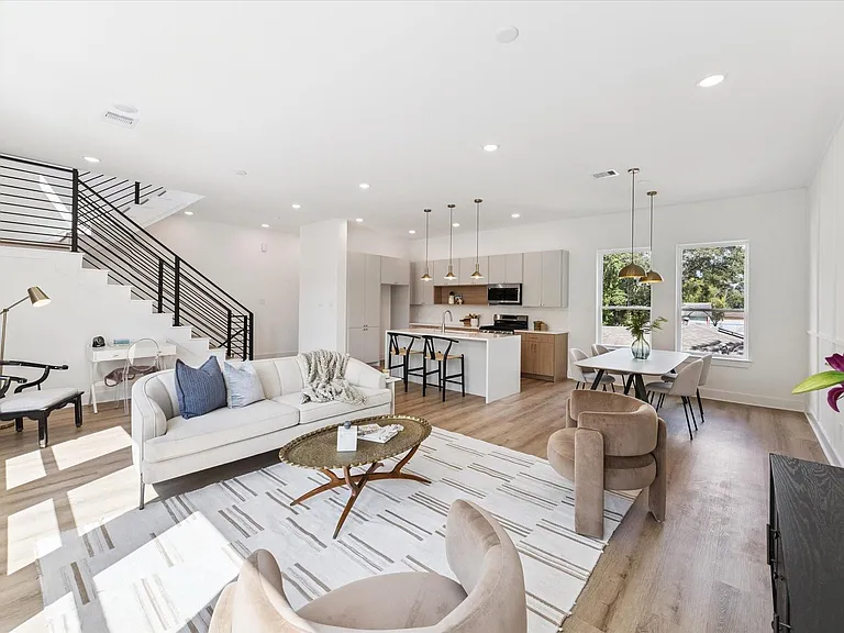 6341 W Montgomery Rd — Photo 11