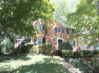 6305 Massachusetts Ave, Bethesda, MD 20816
