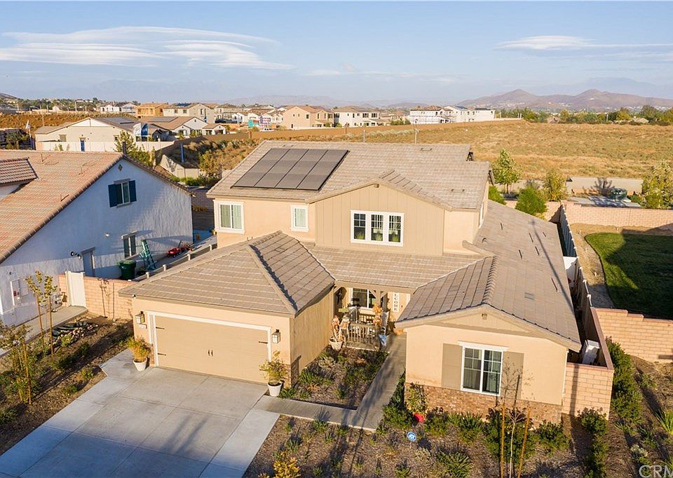 1st image of 29756 Gypsy Canyon Cir